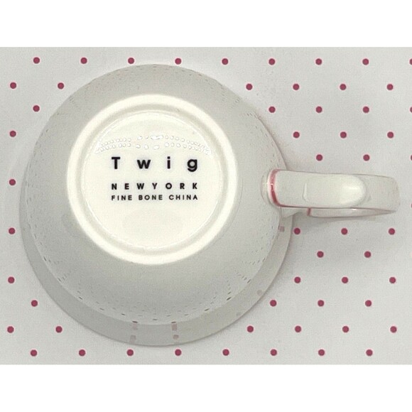 Twig New York Fine Bone‎ China Mugs Boutique Amelie Roseate Rim Set of Two NWB - Picture 16 of 16